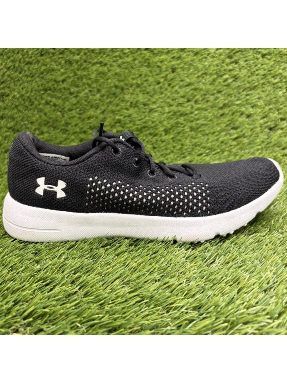 Under Armour Rapid LE Womens Size 7.5 Black Athletic Running Shoes Sneakers